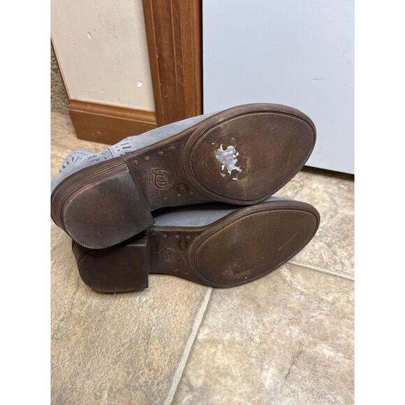 Lucky Brand Bustina Gray Suede Bootie Boots Stack Heel Size 6.5 Leather Upper - Picture 6 of 7